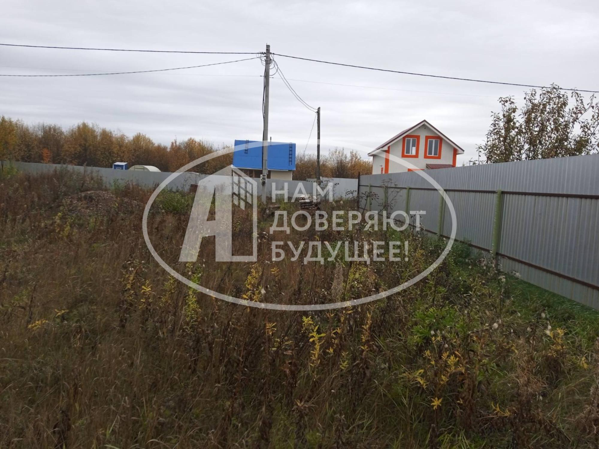 Купить землю, земельный участок за 250 000 рублей на Садовая улица