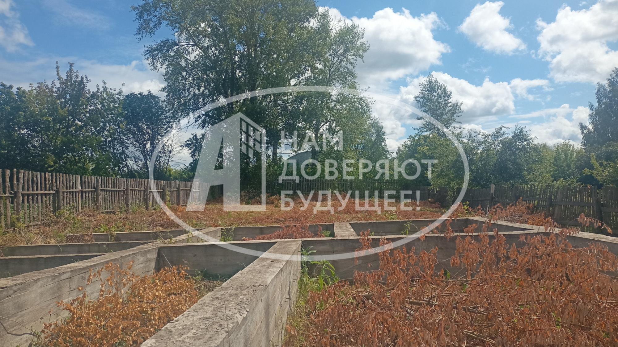 Купить дачу, дом, коттедж за 600 000 рублей на улица Карла Либкнехта, 106
