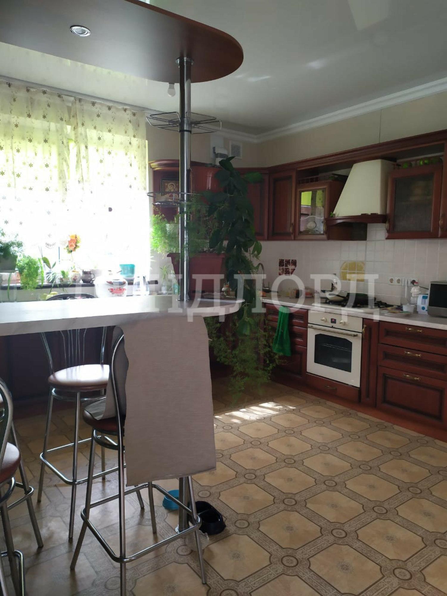 Купить дачу, дом, коттедж за 12 500 000 рублей на Богачева