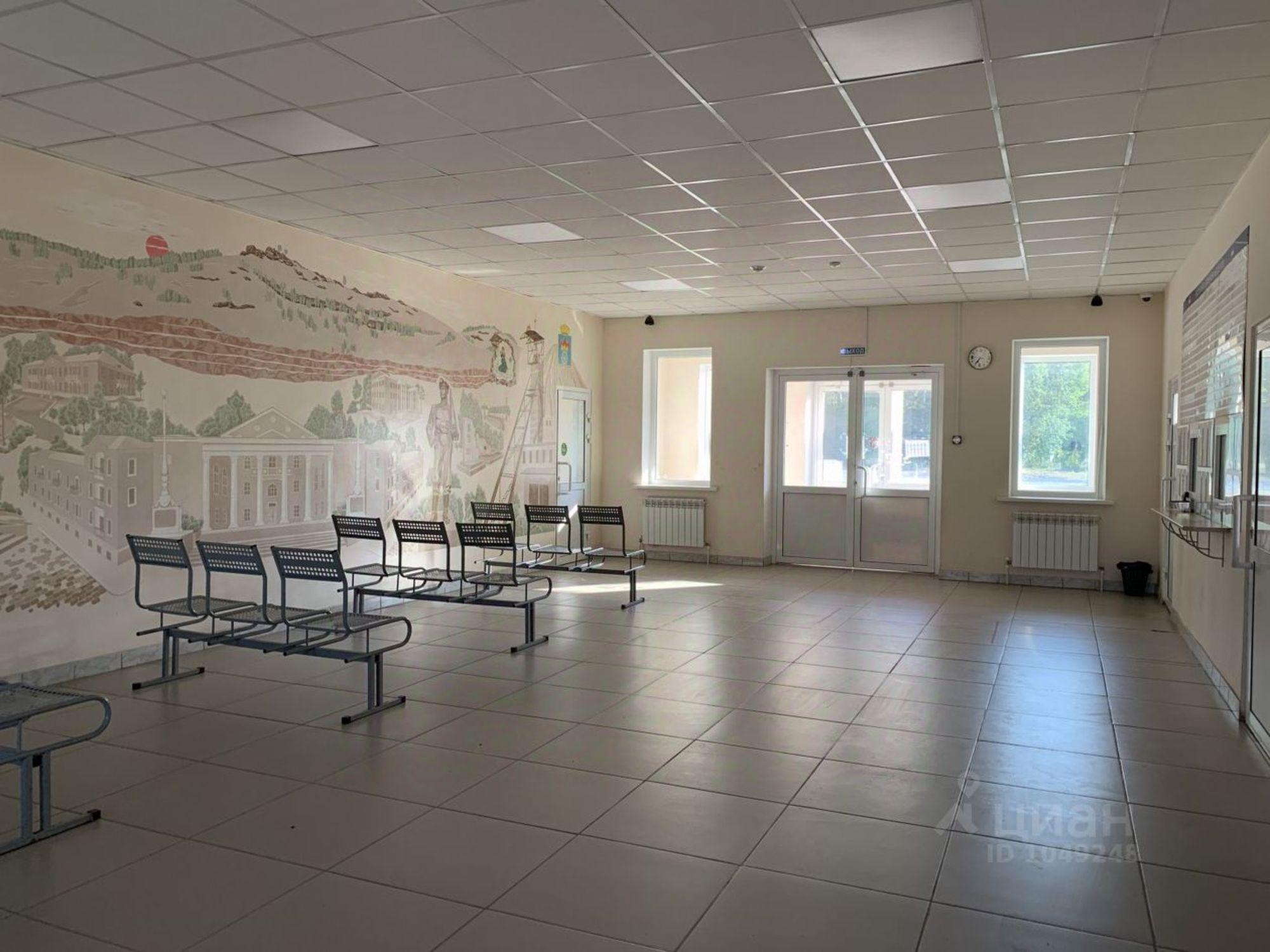 Купить ОСЗ, отдельно стоящее здание за 13 478 100 рублей на улица Калинина, 2