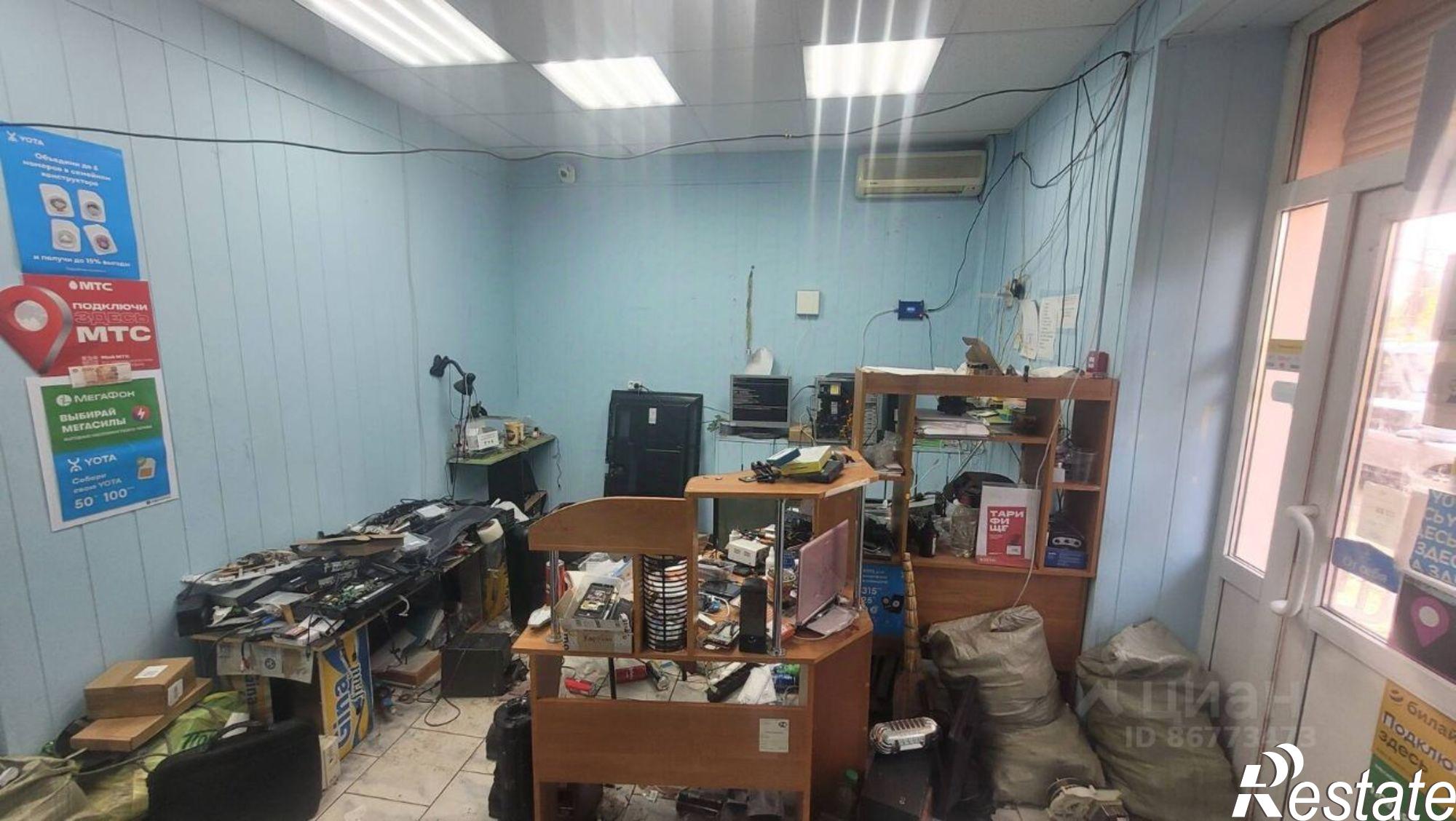 Купить торговое помещение за 2 862 670 рублей на улица 40 лет ВЛКСМ, 24