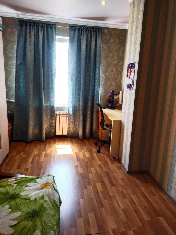 2-комн квартира Черноморская улица, 61
