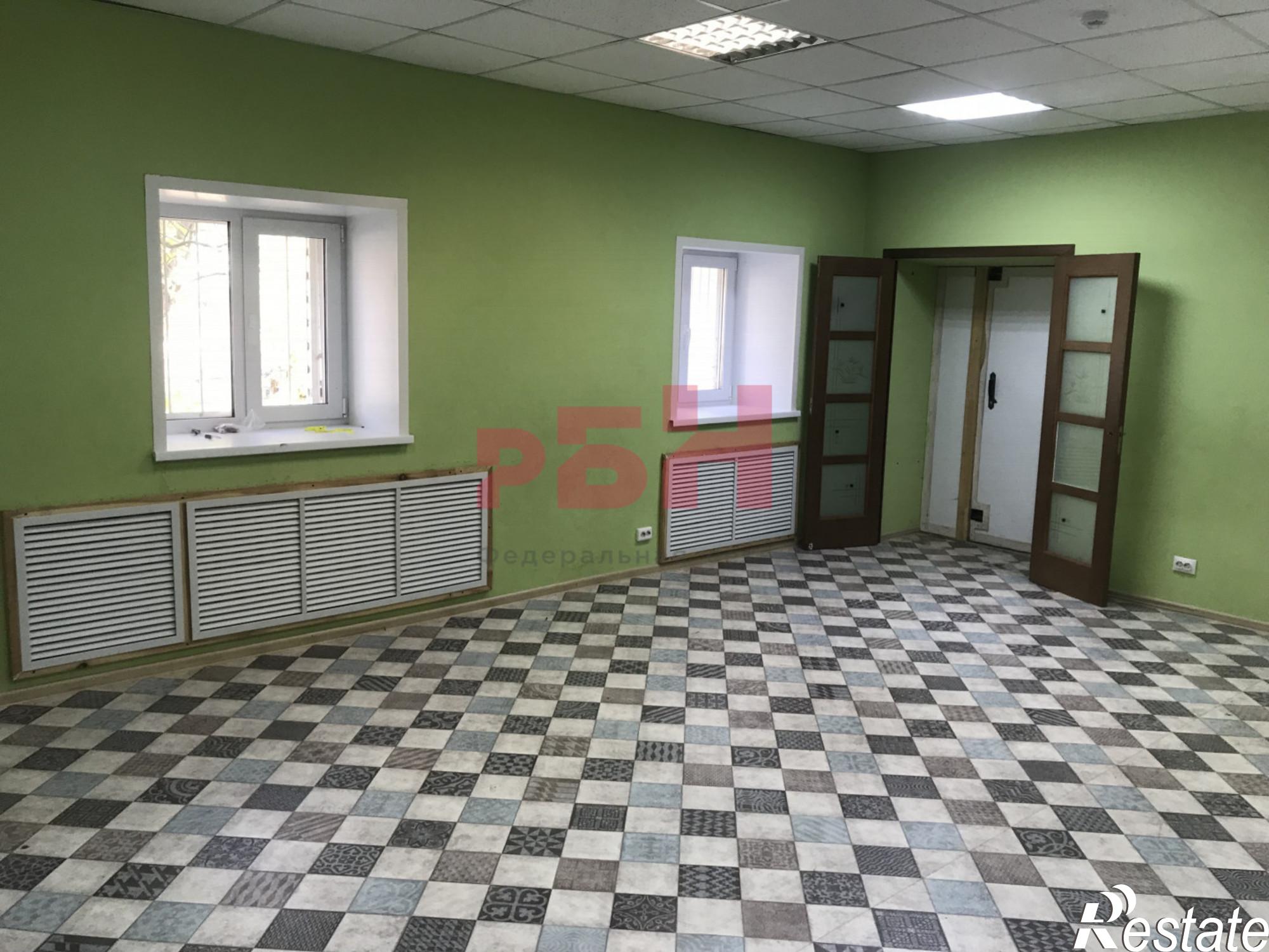Купить помещение свободного назначения за 8 792 100 рублей на Авиастроителей проспект, 33а