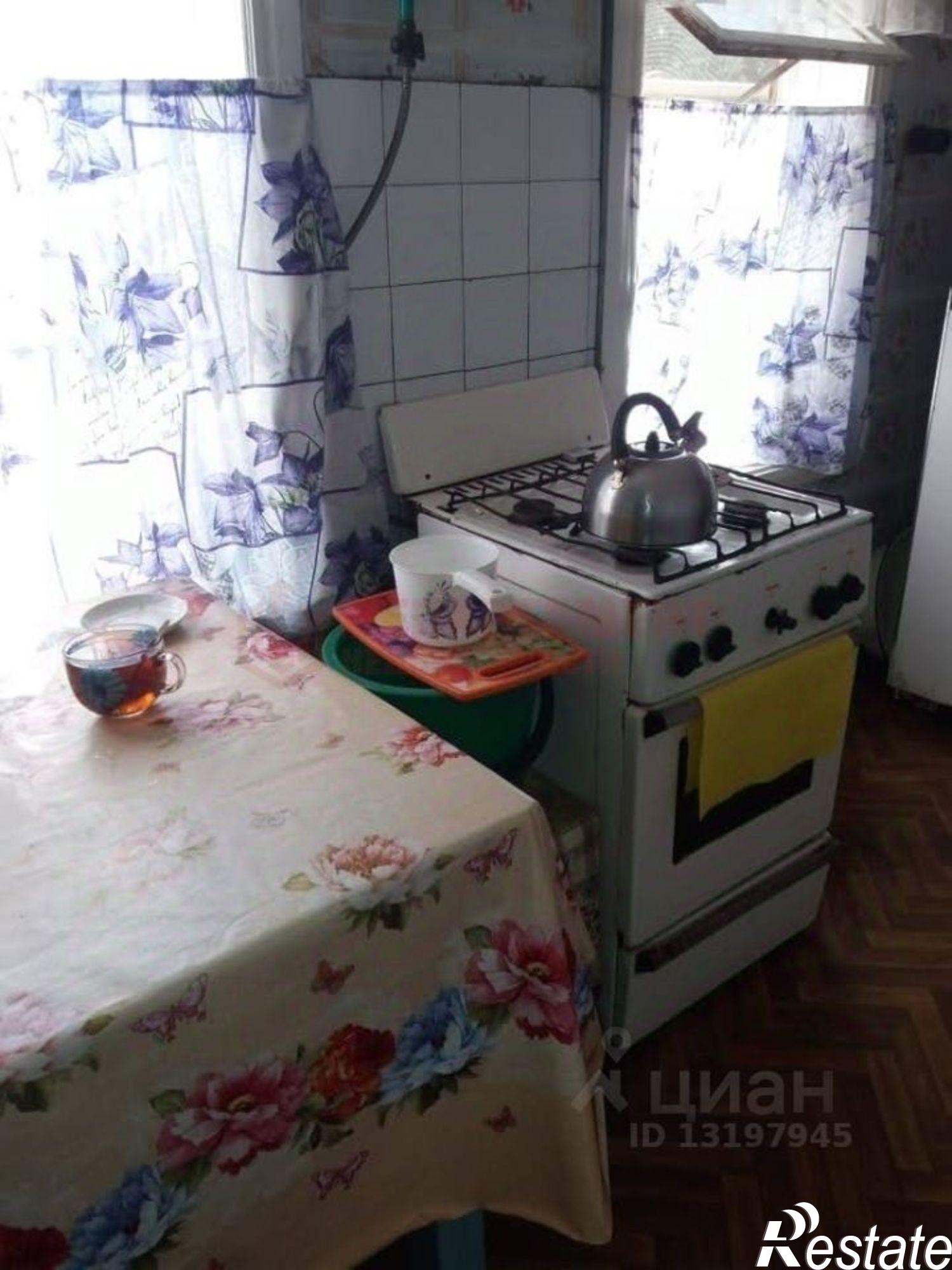 Купить дачу, дом, коттедж за 800 000 рублей на Наримановский район, Барановка село, Советская улица,дом 29