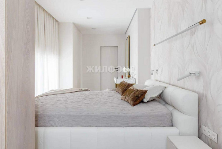 3-комн квартира Роз улица, д.36к1