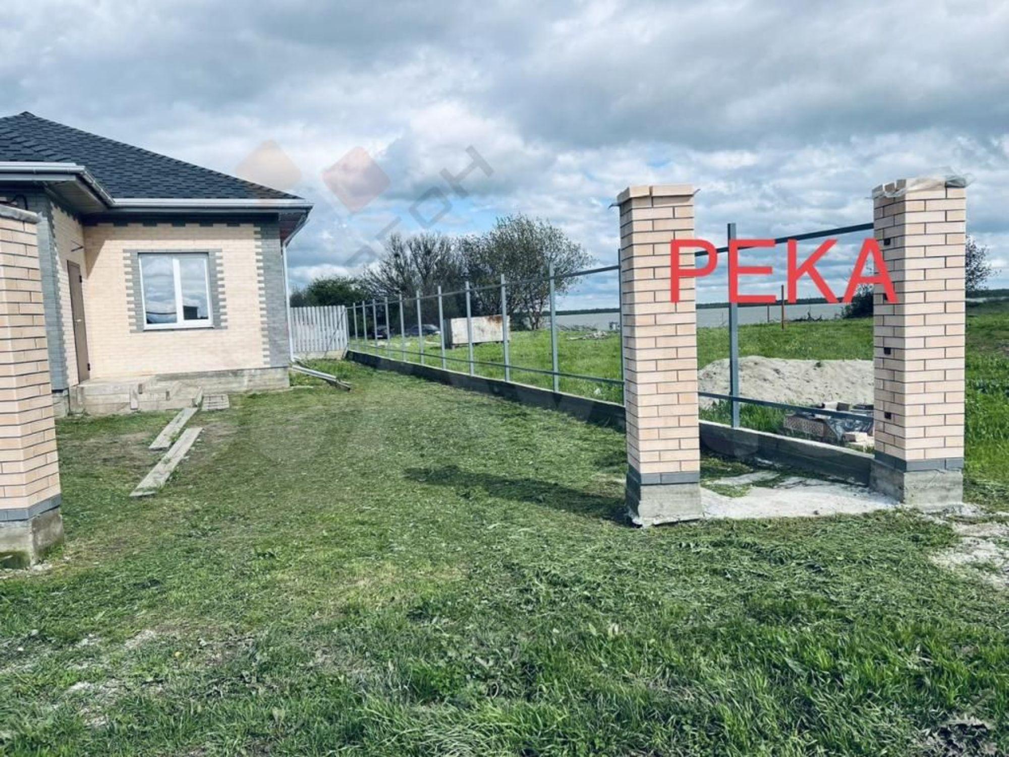 Купить дачу, дом, коттедж за 7 700 000 рублей на Чонгарская ул, 311