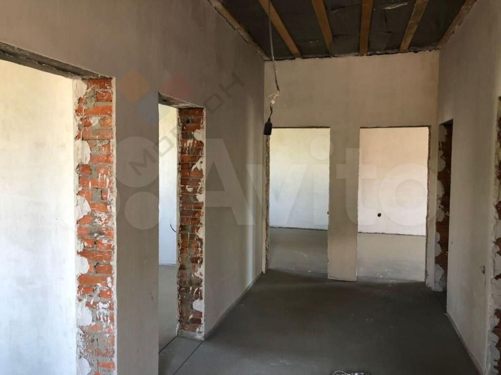 Купить дачу, дом, коттедж за 8 250 000 рублей на Комсомольская ул, 1