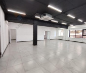 офис 122 кв м, этаж 2/3 Гаражная ул, 87