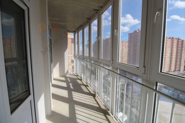 3-комн квартира Домбайская ул, 57