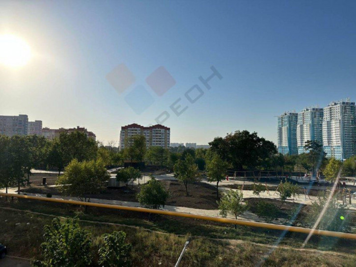 2-комн квартира Валерия Гассия ул, 3