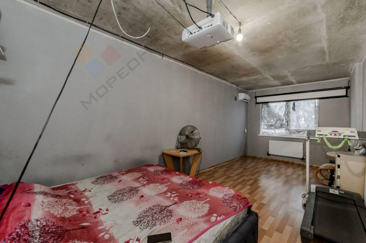 2-комн квартира Заполярная ул, 39к6