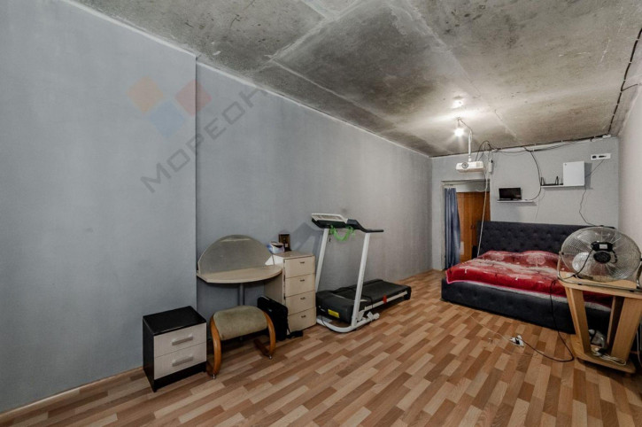 2-комн квартира Заполярная ул, 39к6