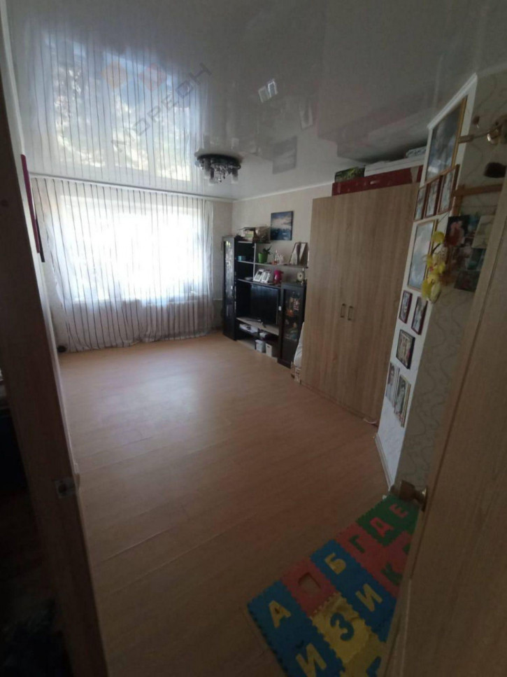 2-комн квартира Благоева ул, 8