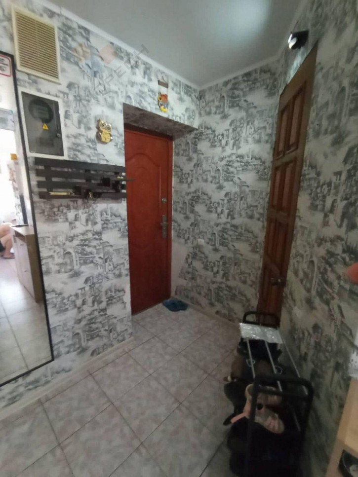 2-комн квартира Благоева ул, 8