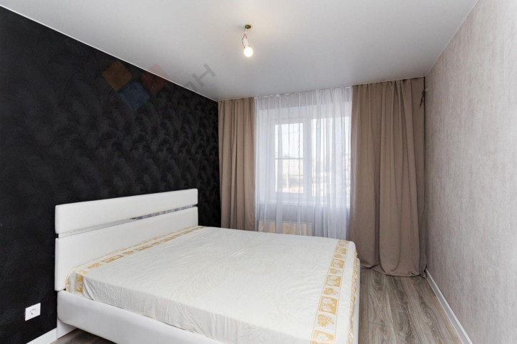 2-комн квартира Академика Пустовойта ул, 8