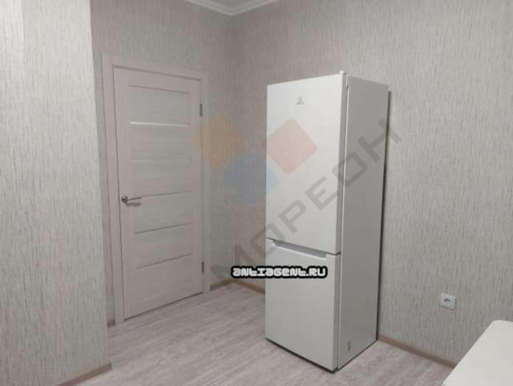 1-комн квартира Виктора Нарыкова ул, 6