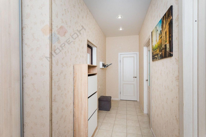 2-комн квартира Генерала Петрова ул, 15