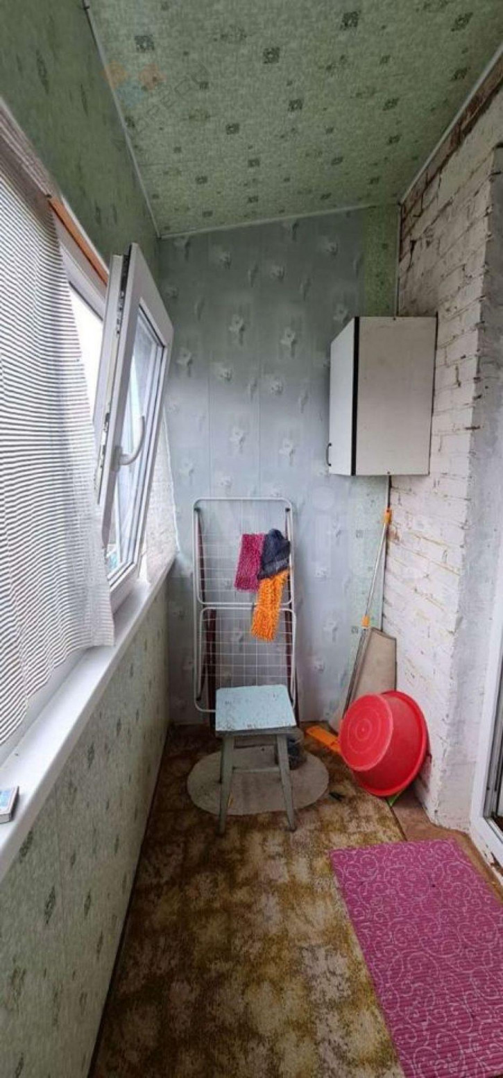 2-комн квартира Космонавтов ул, 18