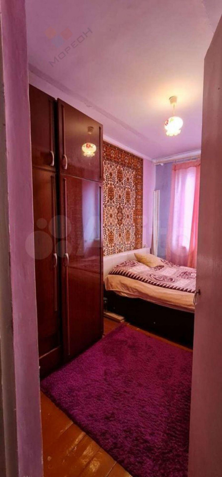 2-комн квартира Космонавтов ул, 18