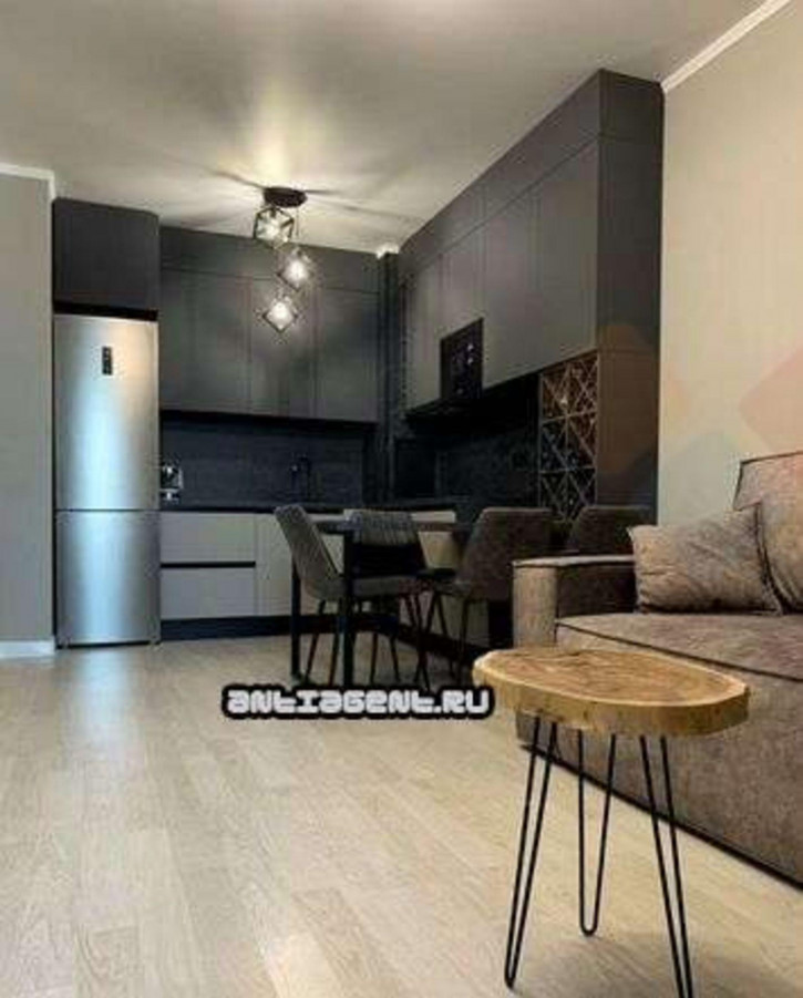 2-комн квартира Автолюбителей ул, 1