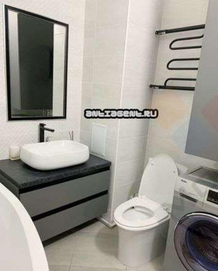2-комн квартира Автолюбителей ул, 1