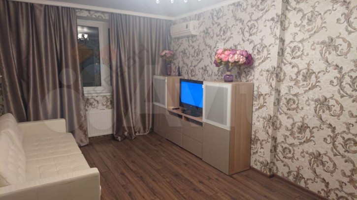 1-комн квартира Базовская ул, 69