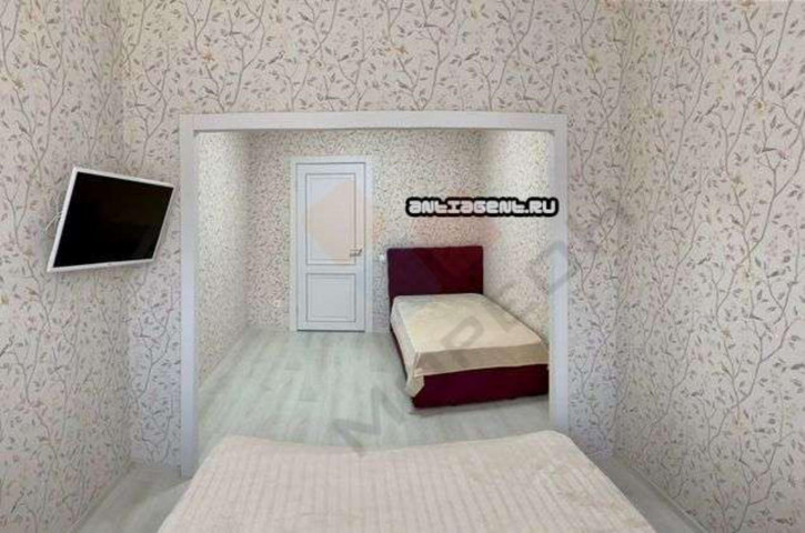 1-комн квартира Адмирала Серебрякова ул, 3