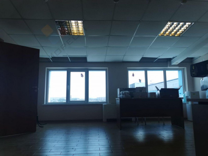 Офис Коммунаров ул, 276/1