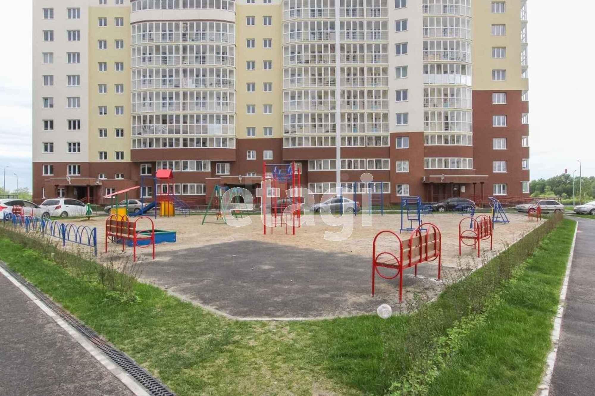 Купить квартиру за 4 390 000 рублей на Лесопарковая, 9