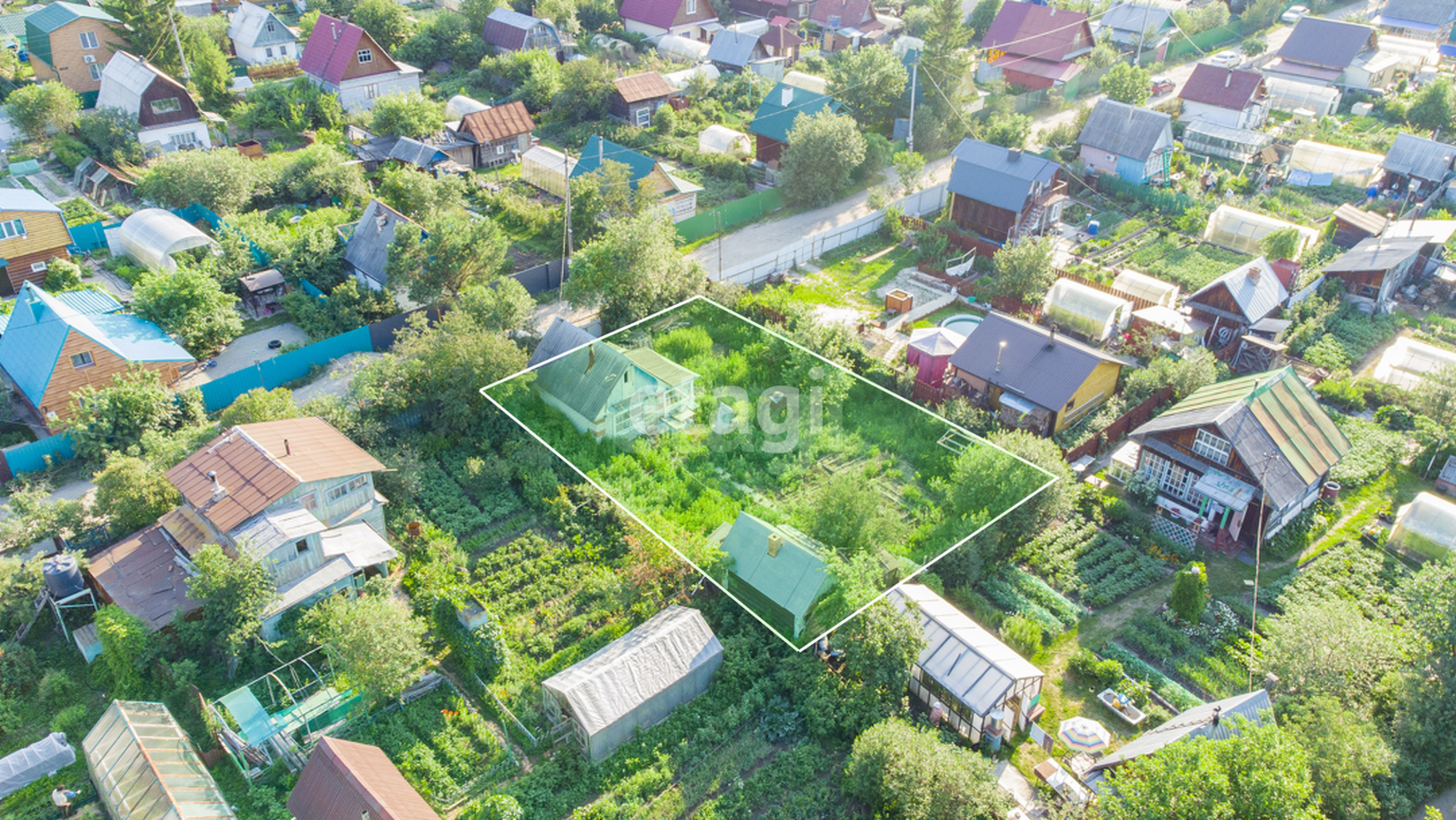 Купить дачу, дом, коттедж за 2 950 000 рублей на Рассвет, 14