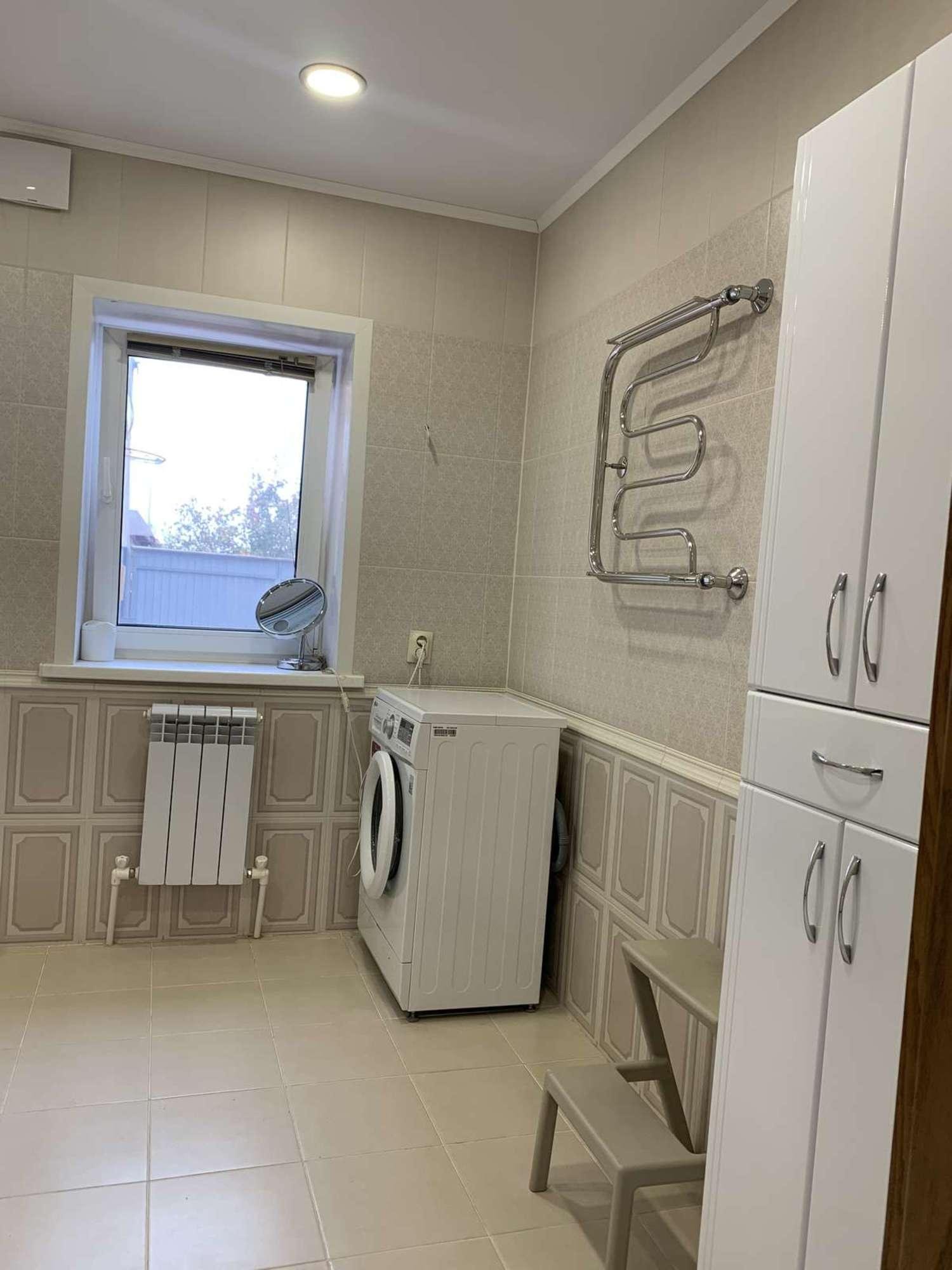 Купить дачу, дом, коттедж за 12 100 000 рублей на Максима Горького улица, 7а