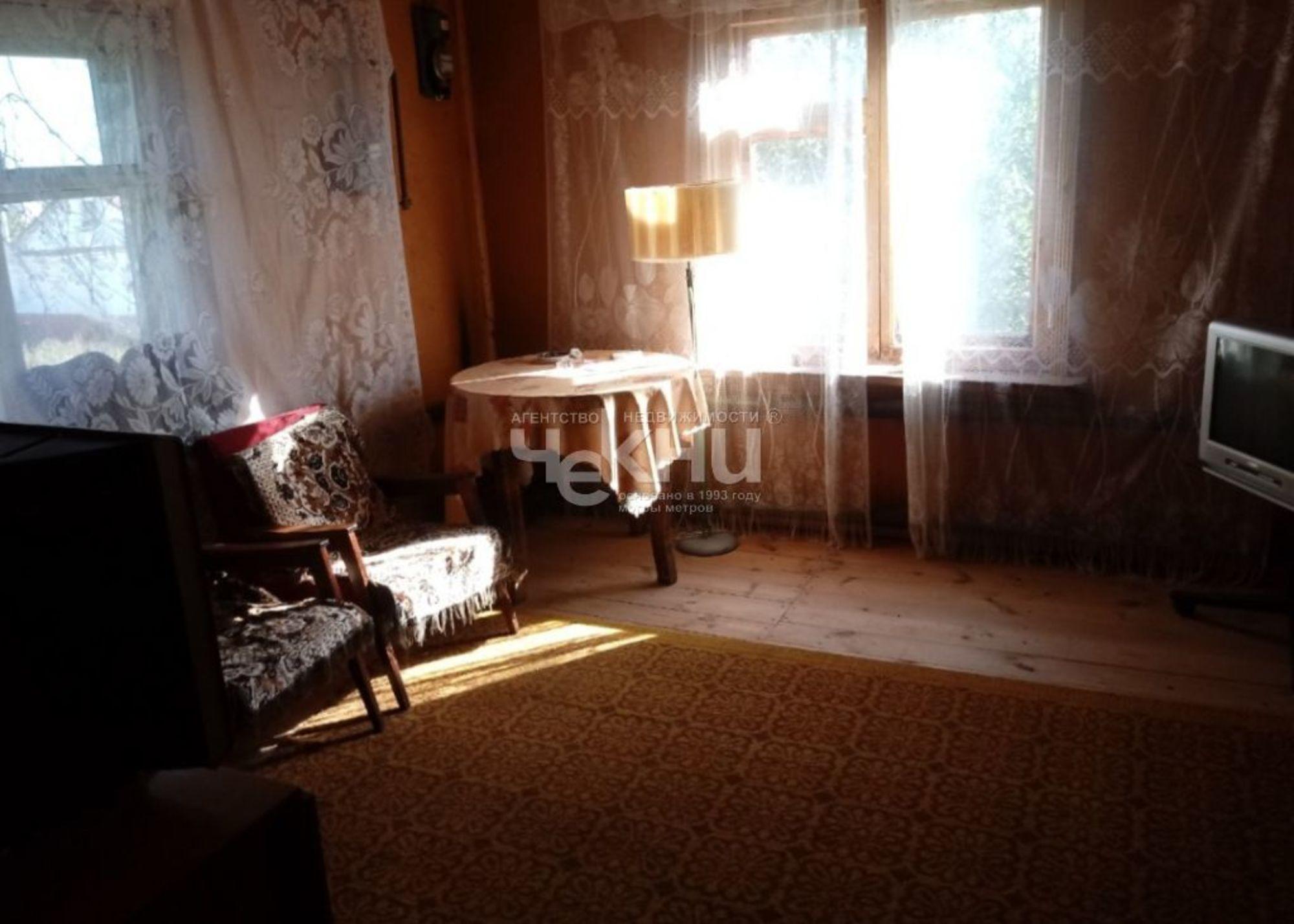 Купить дачу, дом, коттедж за 2 290 000 рублей на Коммуны, 45
