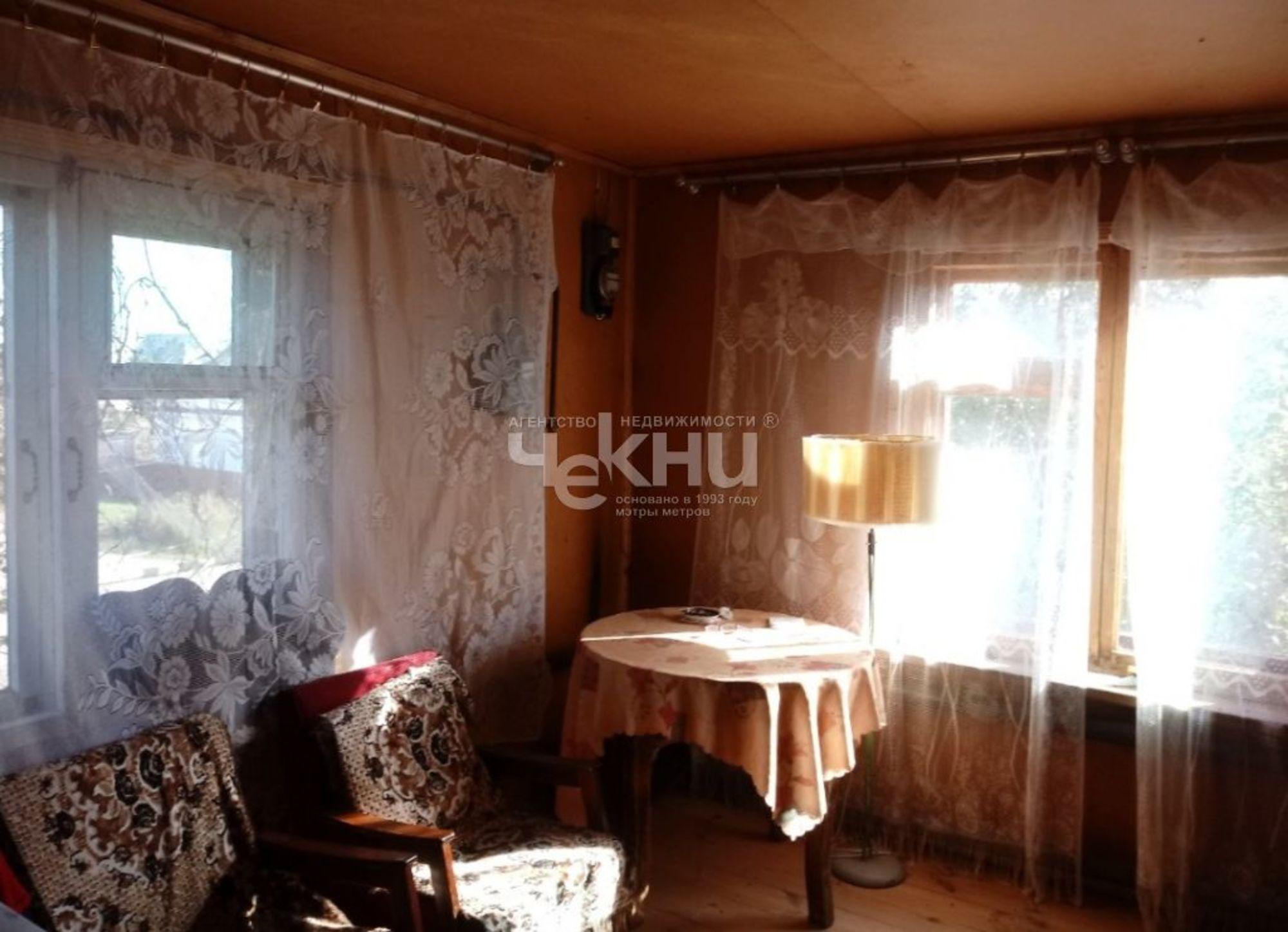 Купить дачу, дом, коттедж за 2 290 000 рублей на Коммуны, 45