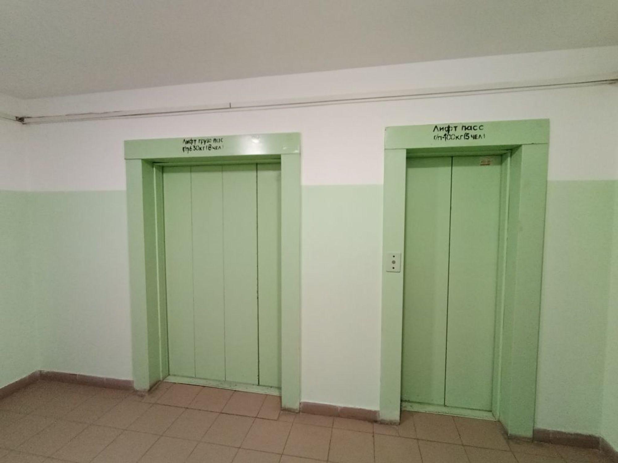 Купить квартиру за 9 700 000 рублей на Родионова ул, 165к12