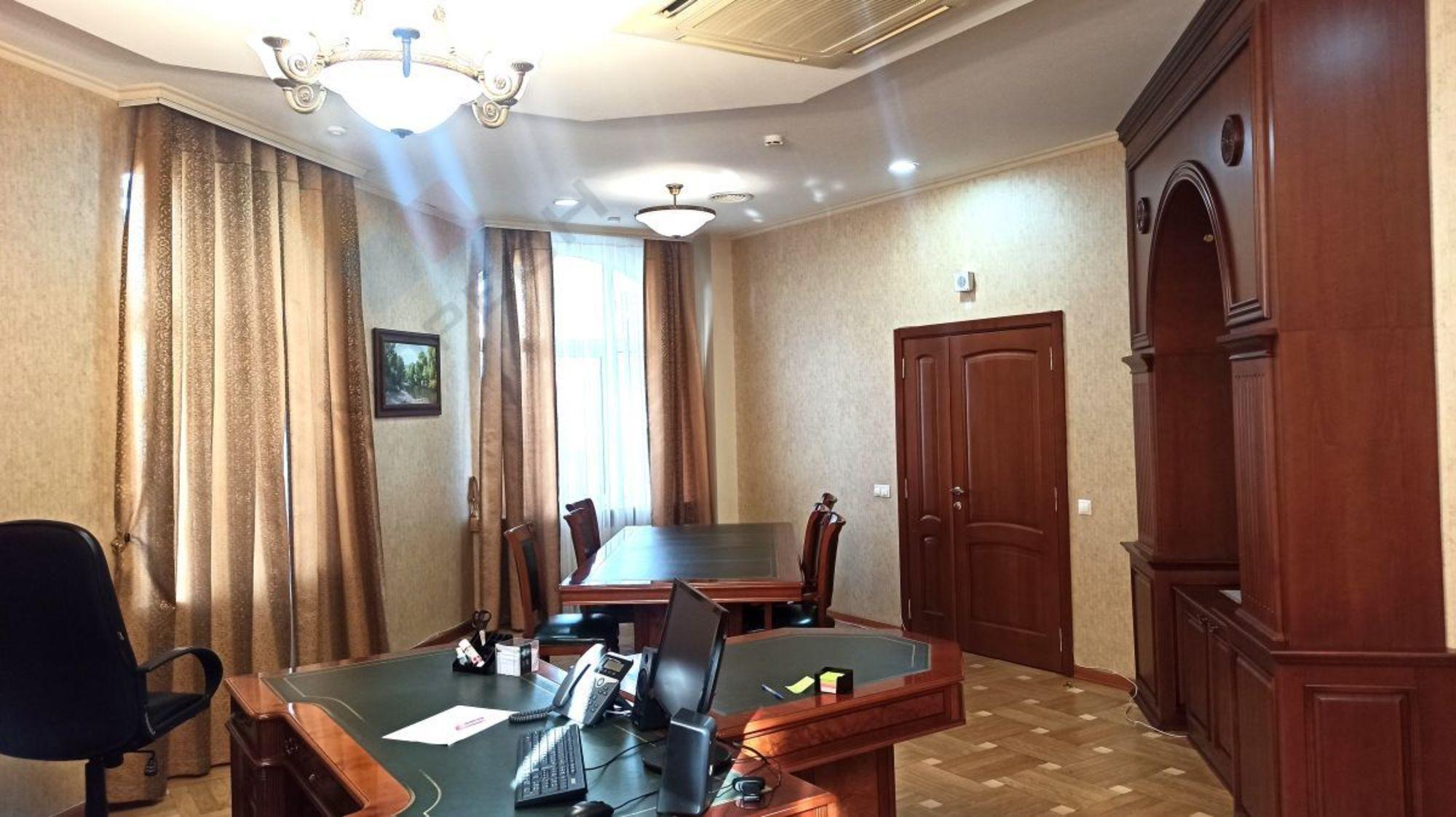 Сдать офис, помещение под офис за 852 000 рублей на Гимназическая ул, 40