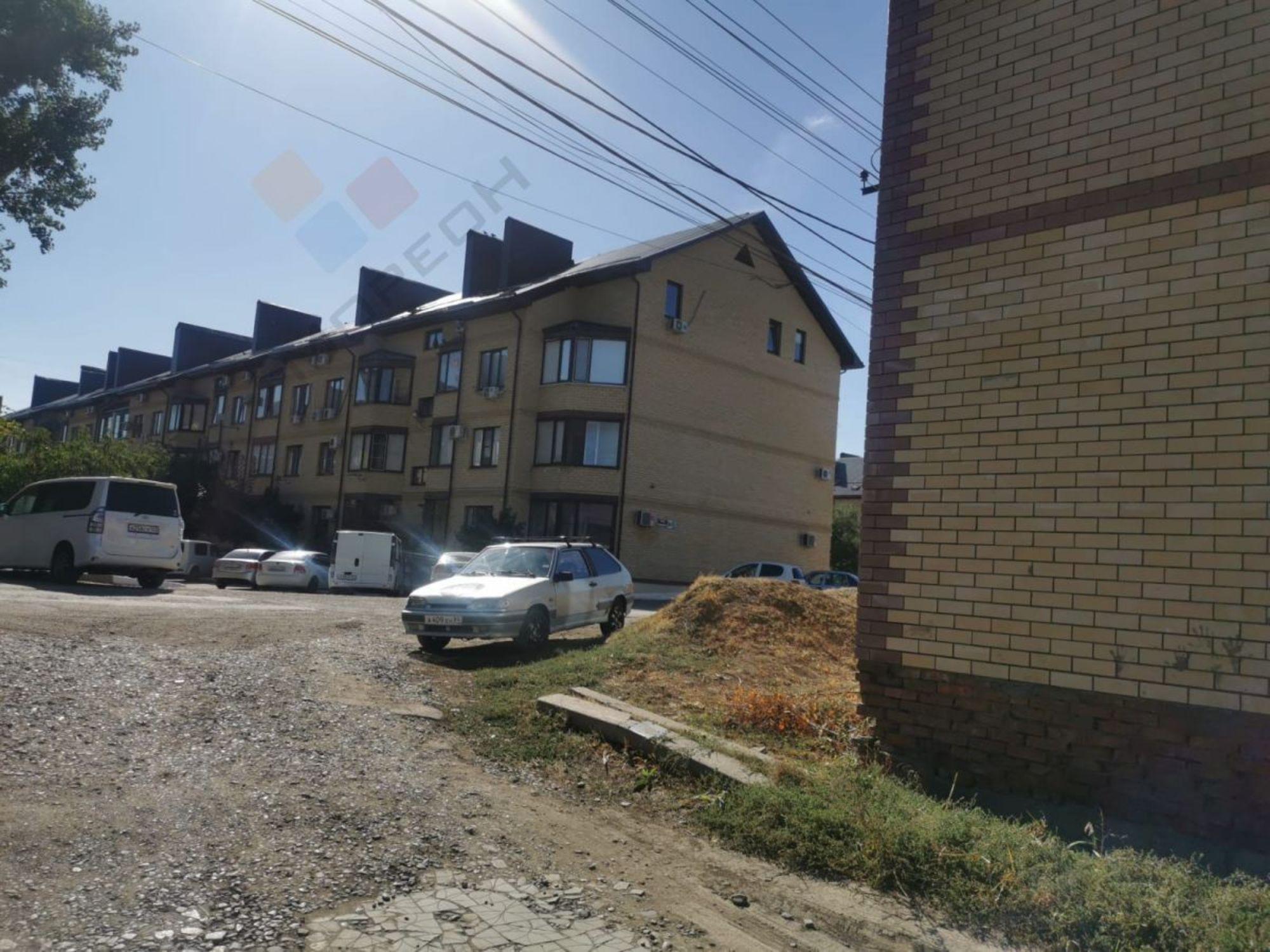 Купить дачу, дом, коттедж за 29 400 000 рублей на Гагарина ул (Знаменский п), 24