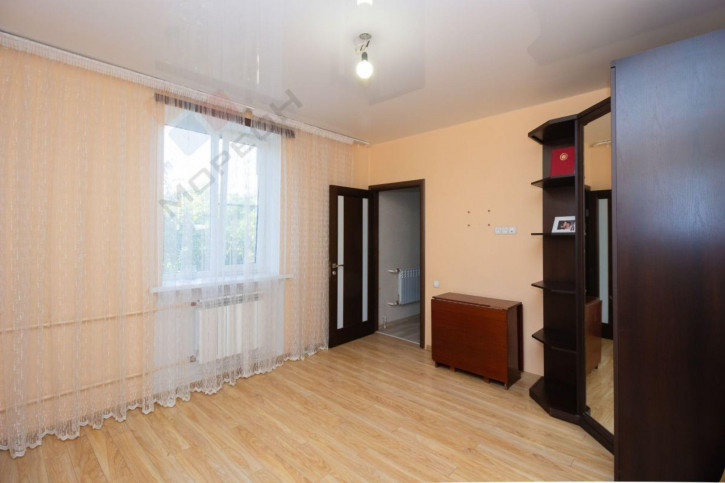 3-комн квартира Сормовская ул, 15