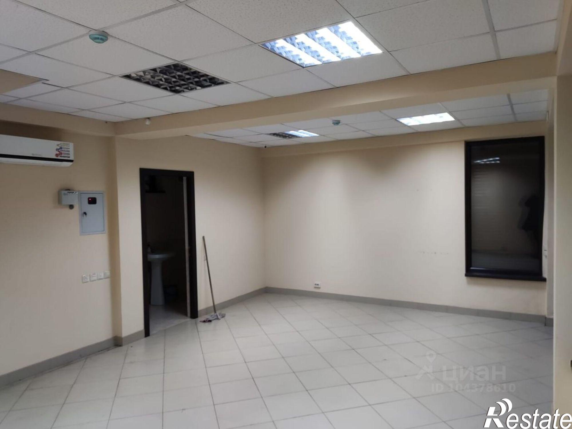 Сдать ОСЗ, отдельно стоящее здание за 353 535 рублей на улица Победы, 1