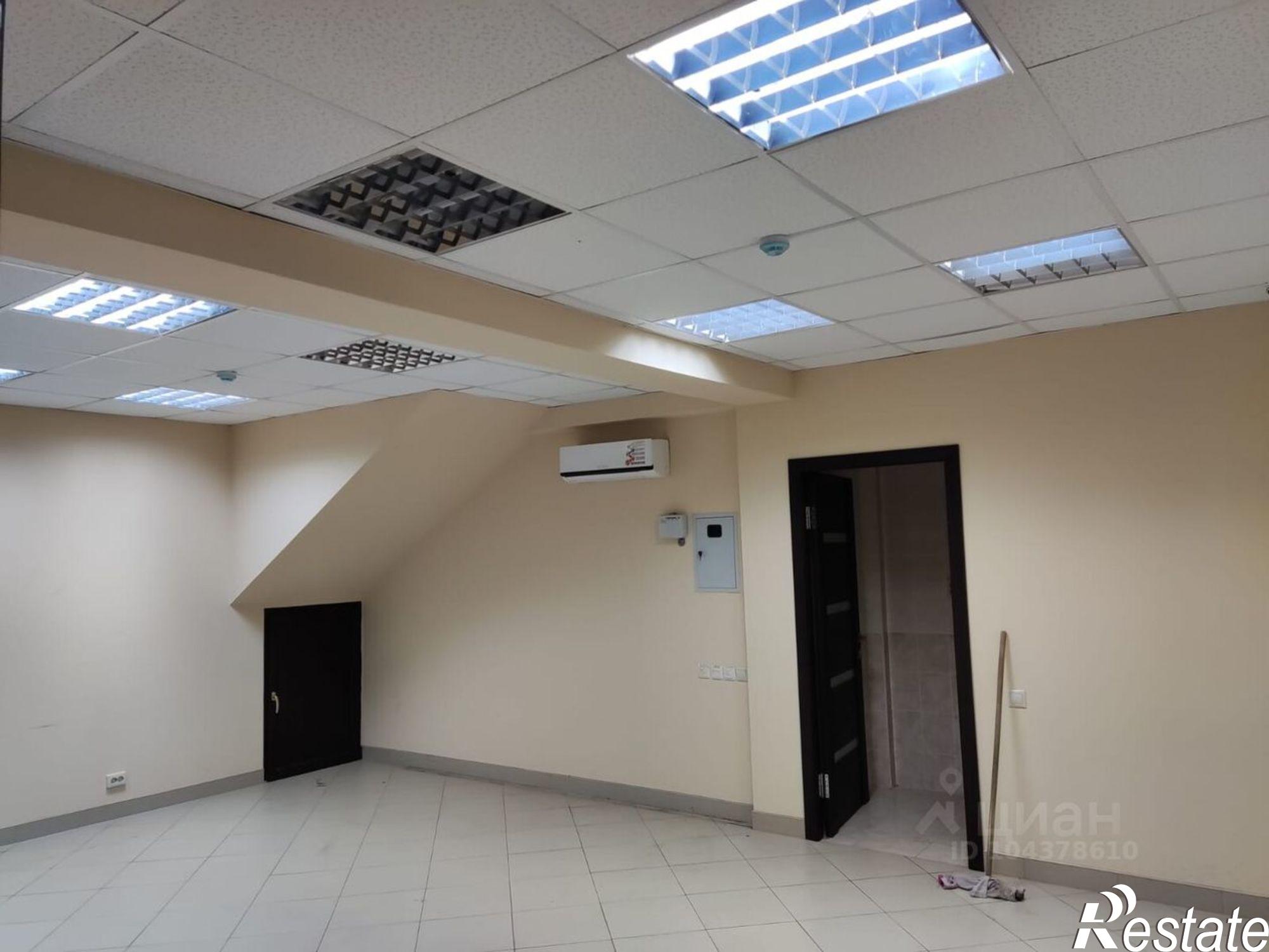 Сдать ОСЗ, отдельно стоящее здание за 353 535 рублей на улица Победы, 1