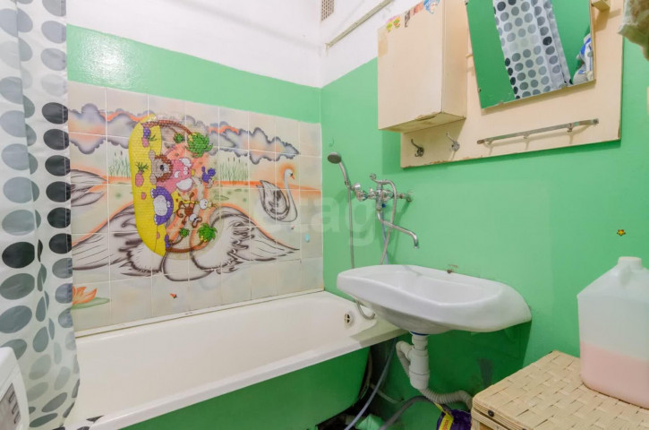 3-комн квартира Парковая улица, 12