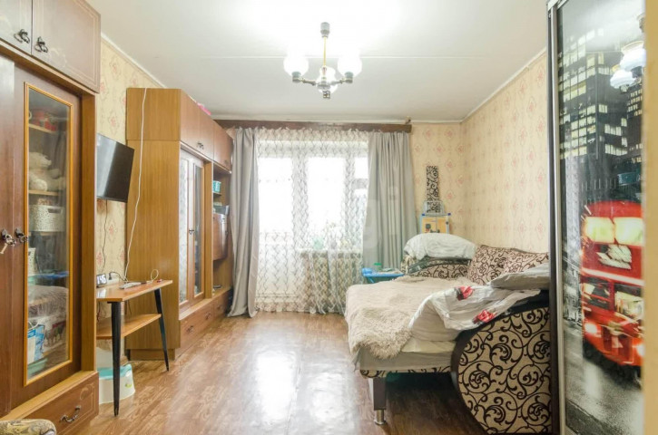 3-комн квартира Парковая улица, 12