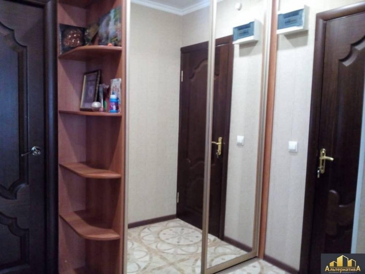3-комн квартира Островского ул.