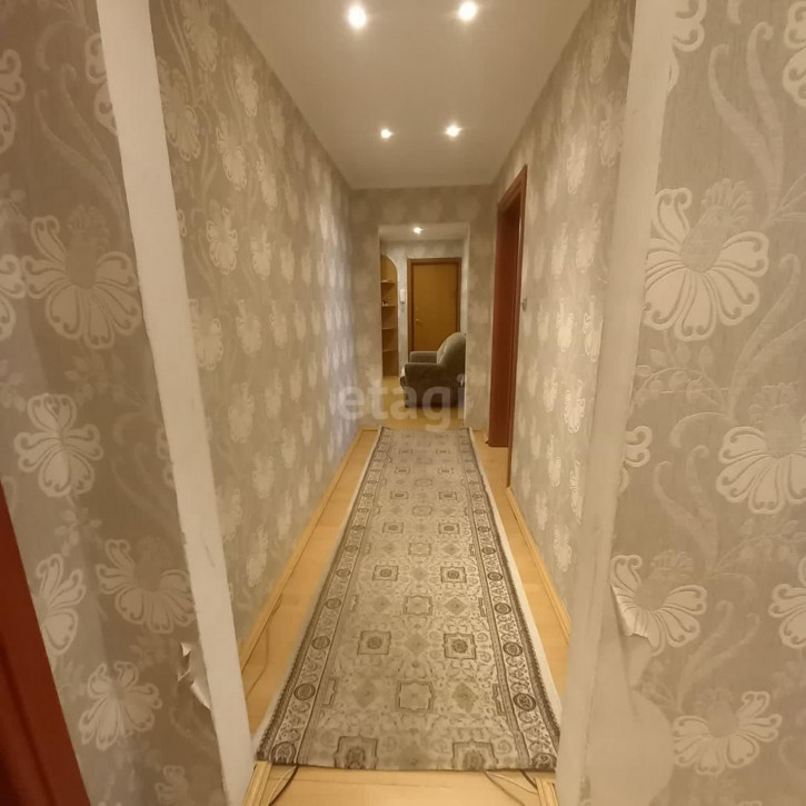 4-комн квартира Широтная, 83