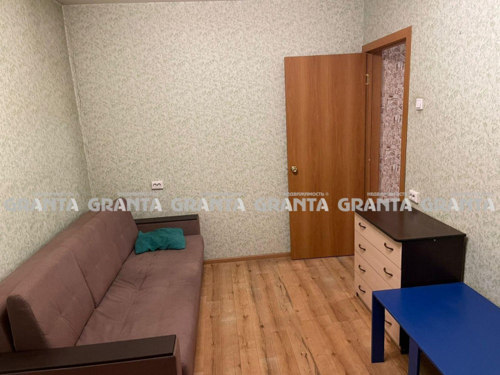 2-комн квартира ул Петра Подзолкова, 5В