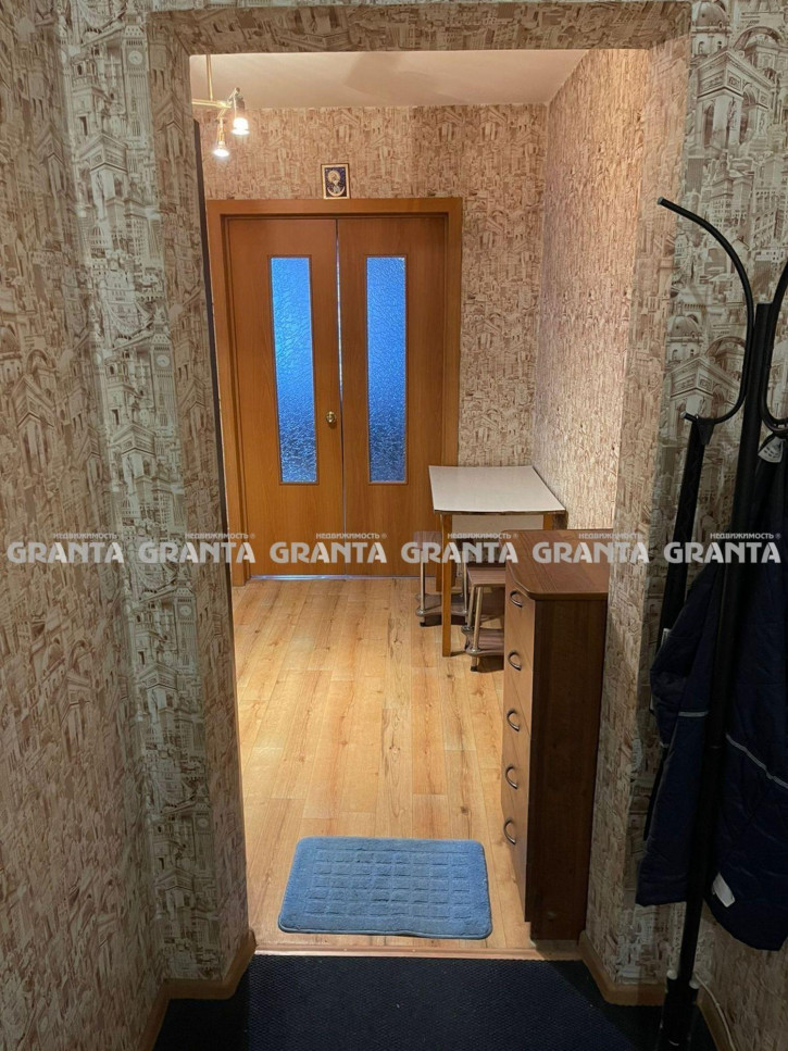 2-комн квартира ул Петра Подзолкова, 5В