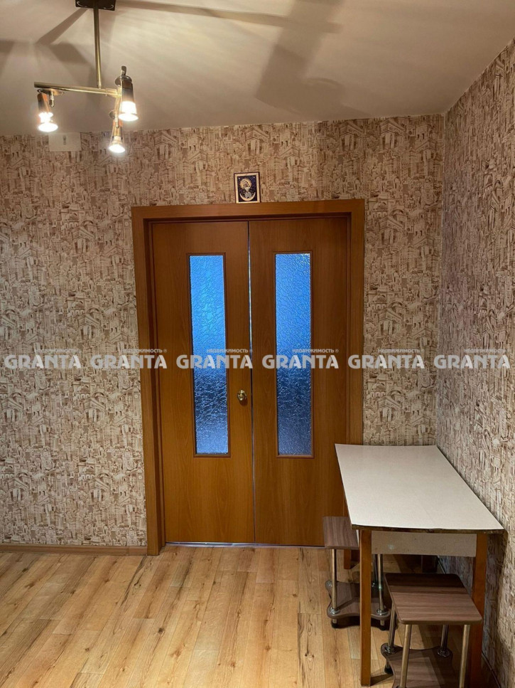 2-комн квартира ул Петра Подзолкова, 5В