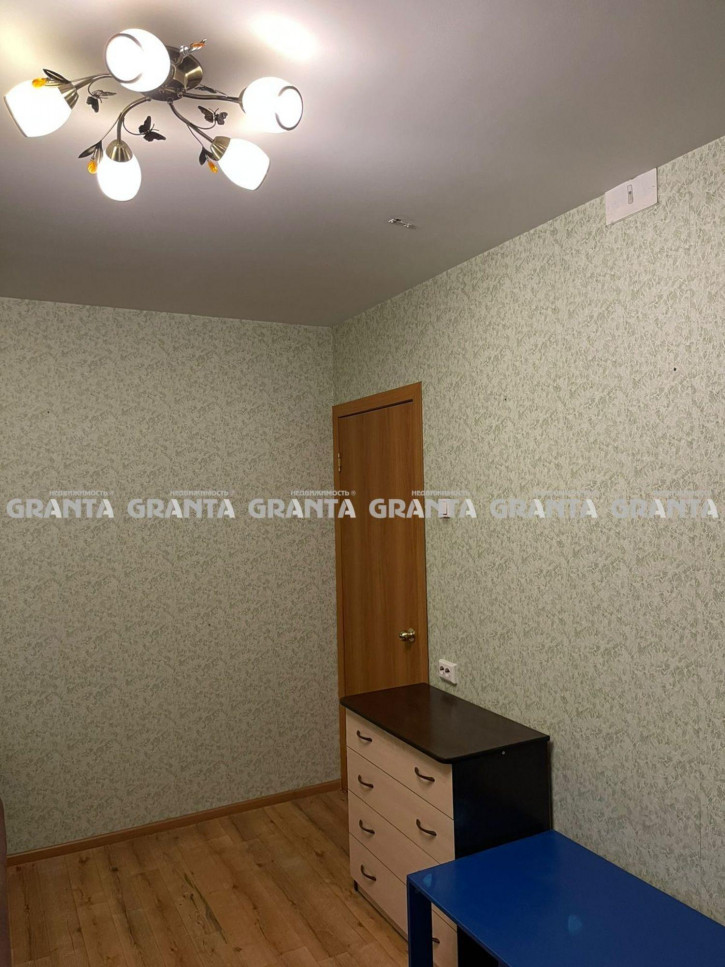 2-комн квартира ул Петра Подзолкова, 5В