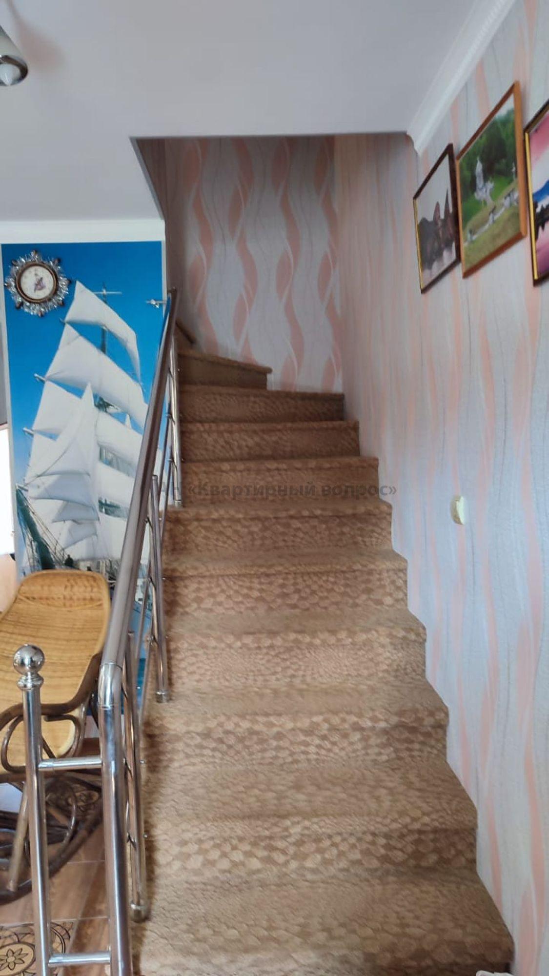 Купить дачу, дом, коттедж за 10 500 000 рублей на Зеленая