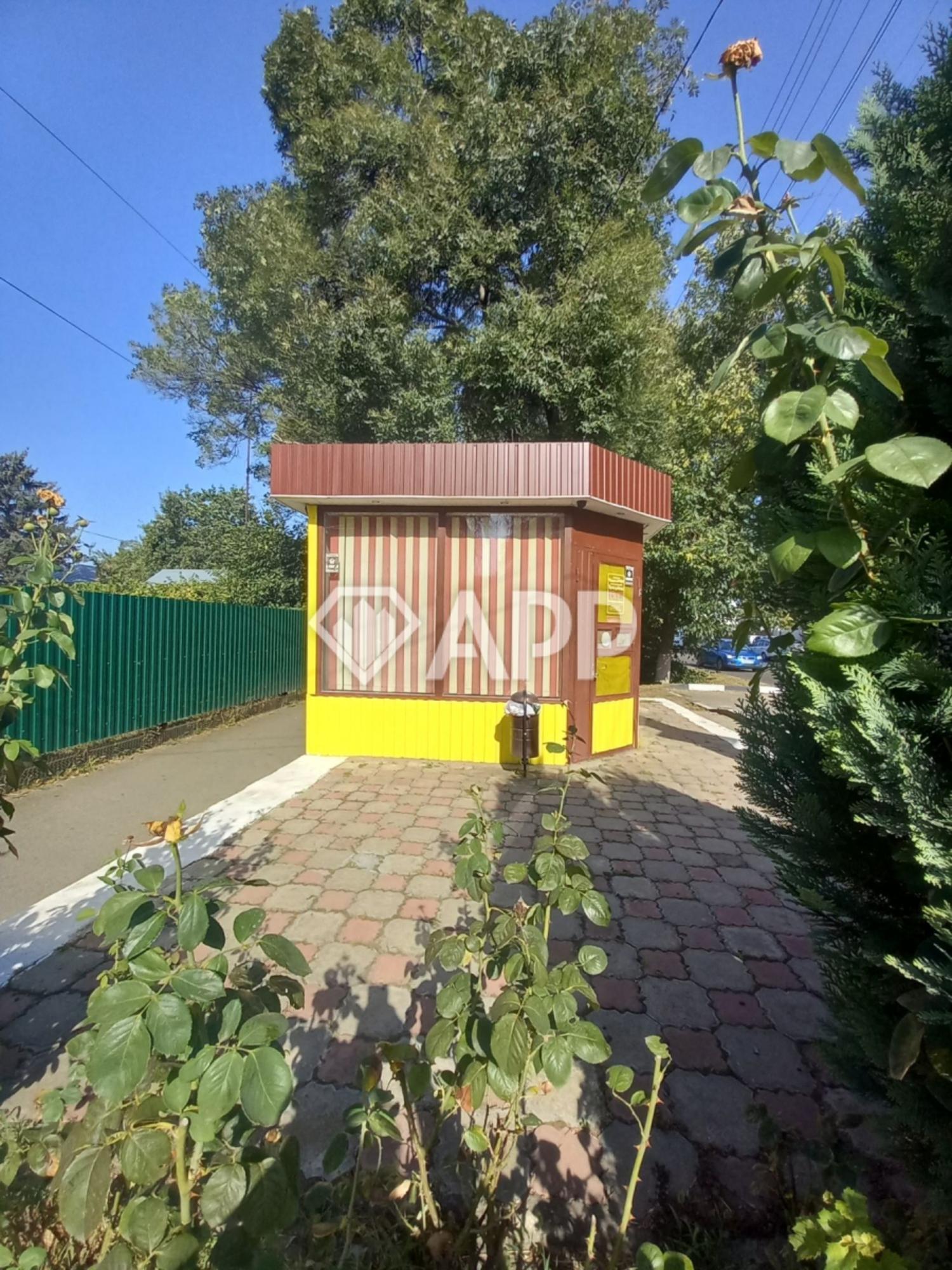 Сдать торговое помещение за 12 000 рублей на ул Тургенева, 104/1