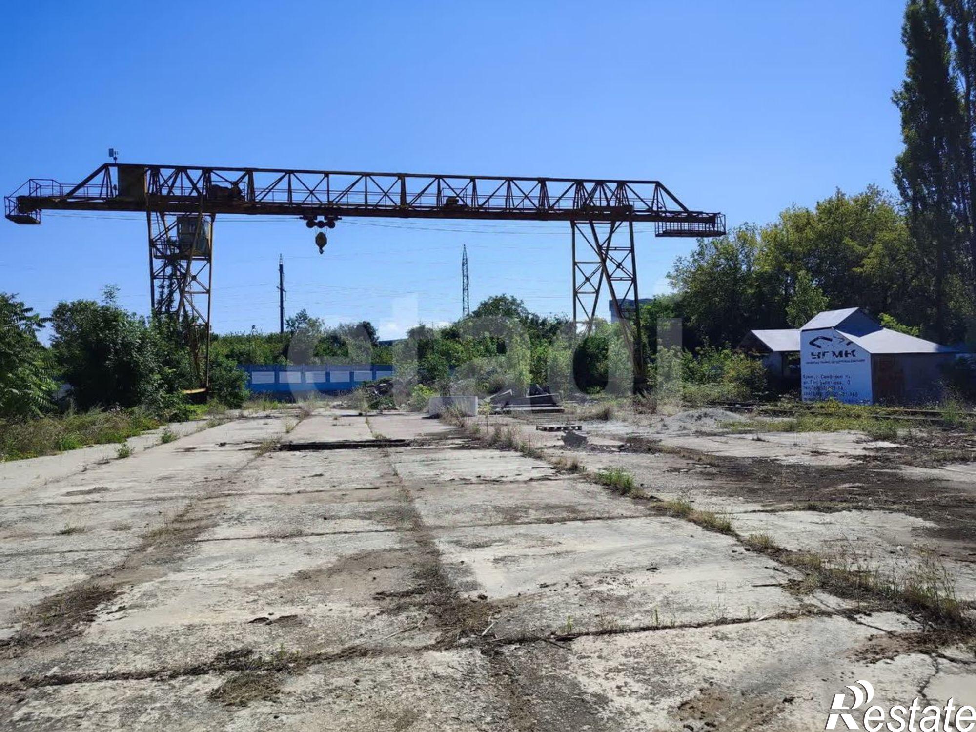 Купить складское помещение за 100 013 000 рублей на улица Генерала Васильева